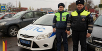 Борисоглебские госавтоинспекторы помогли дальнобойщику получить срочную медицинскую помощь - РИА Воронеж - Борисоглебск